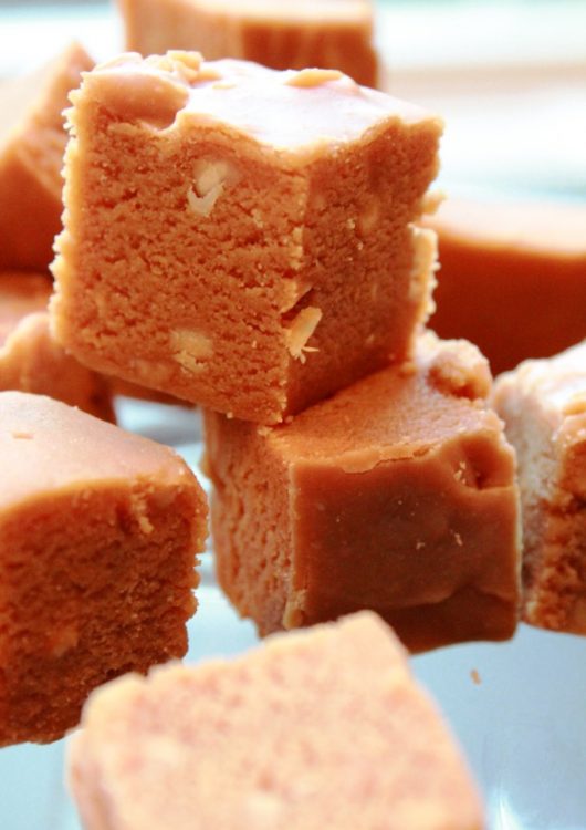 Maapähkinäfudge ja suklaafudge