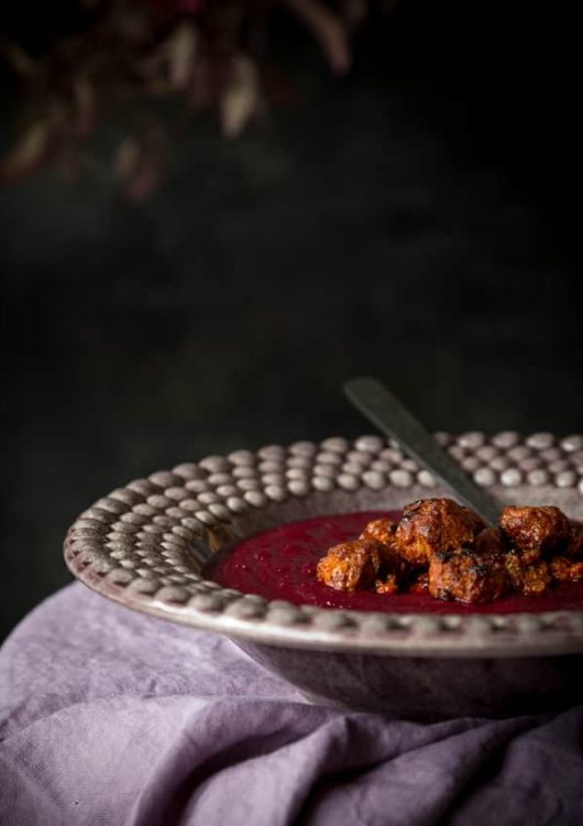 Punajuuri-chorizokeitto