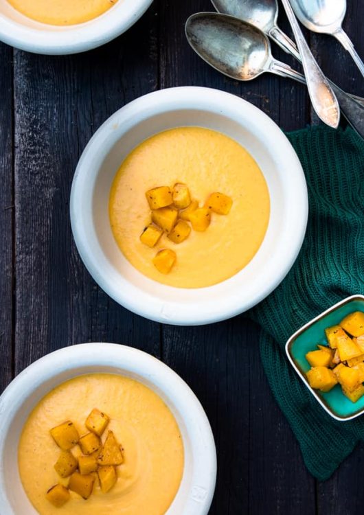 Za’atar-kurpitsakeitto