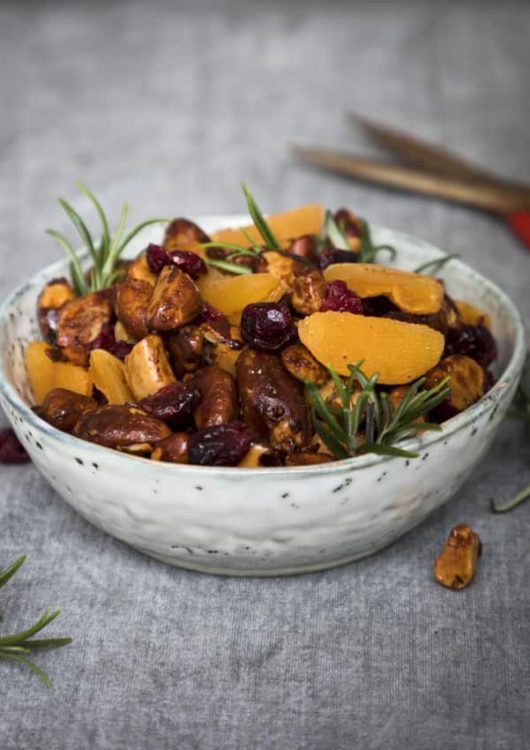 Hunajapaahdetut parapähkinät