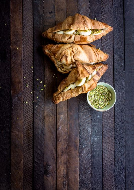 Maapähkinä-banaanicroissant