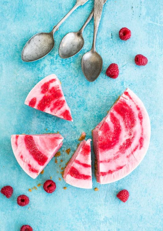 Vadelma ice box cake