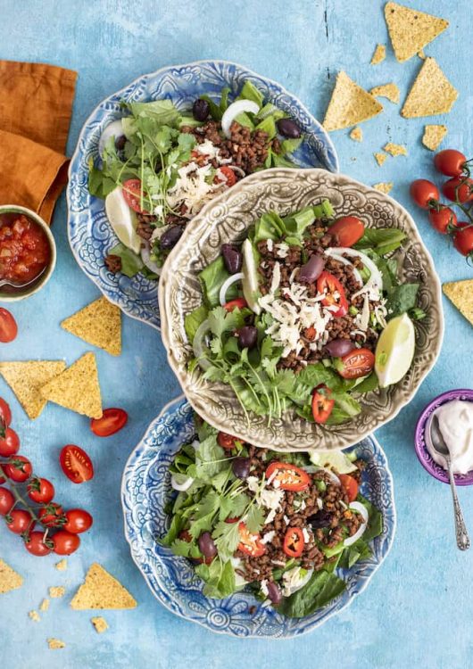 Tacosalaatti kaurajauhiksella