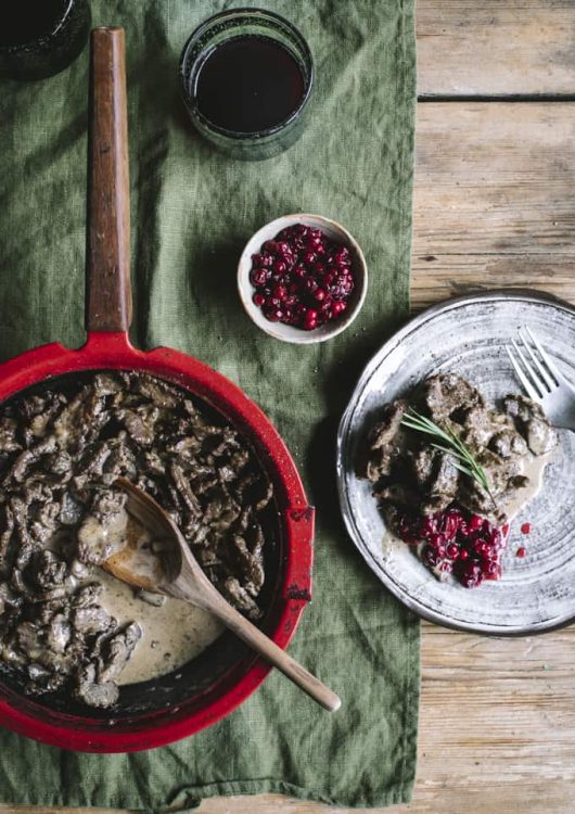 Hirvikäristys ja polentaa