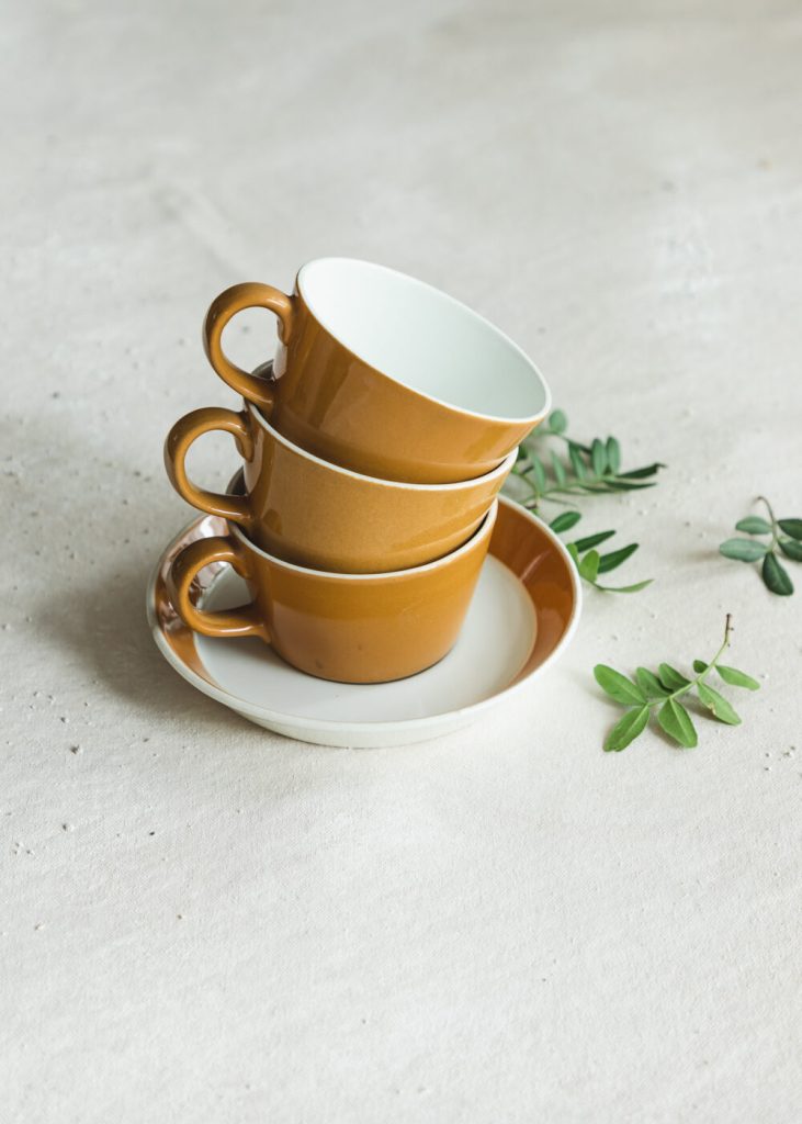 Aprikoosi-kahvikupit