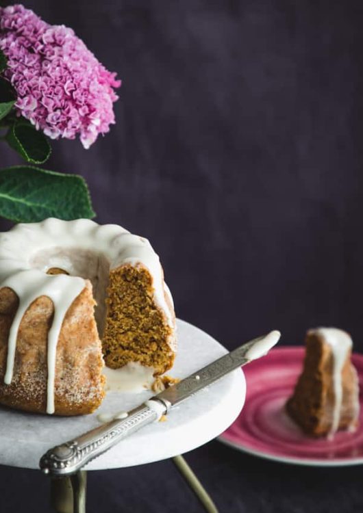 Kurpitsa-banaanikakku