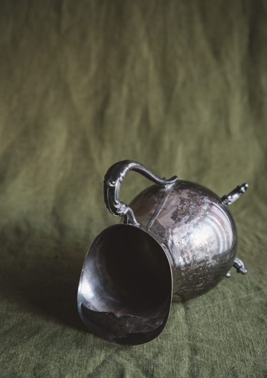 https://jm2025.lkso.dev/app/uploads/2021/10/Alpakkainen-kaadin-Mari-Moilanen-2-1000x1400-1.jpg