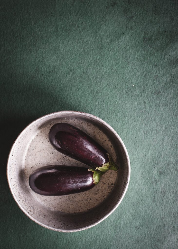 Metallinen, pyöreä uunivuoka