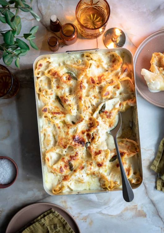 Täytetty simpukkapasta kurpitsalla ja ricottalla