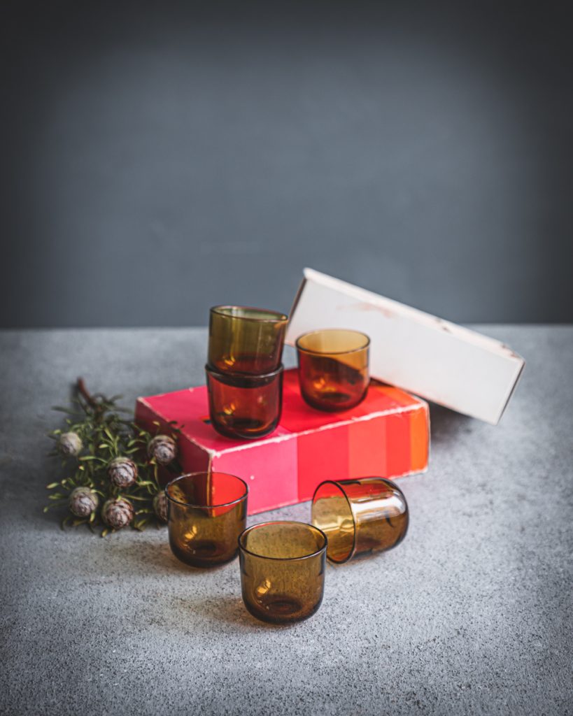 Kaj Frank ruskeat snapsilasit, alkuperäispakkaus