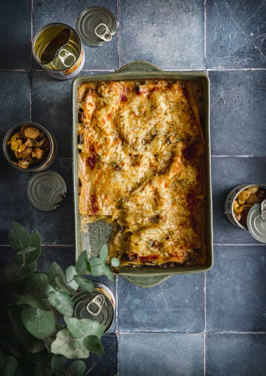 Tölkkilasagne aka herkkusienilasagne