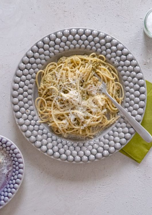 Ylikypsä parsakaalipasta